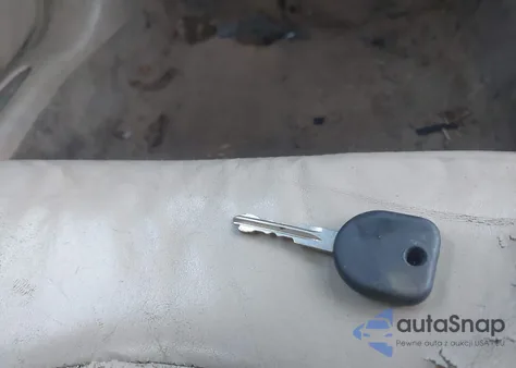 2008 Buick Lucerne Cxl из США, поврежденный, VIN 1G4HD572X8U166943